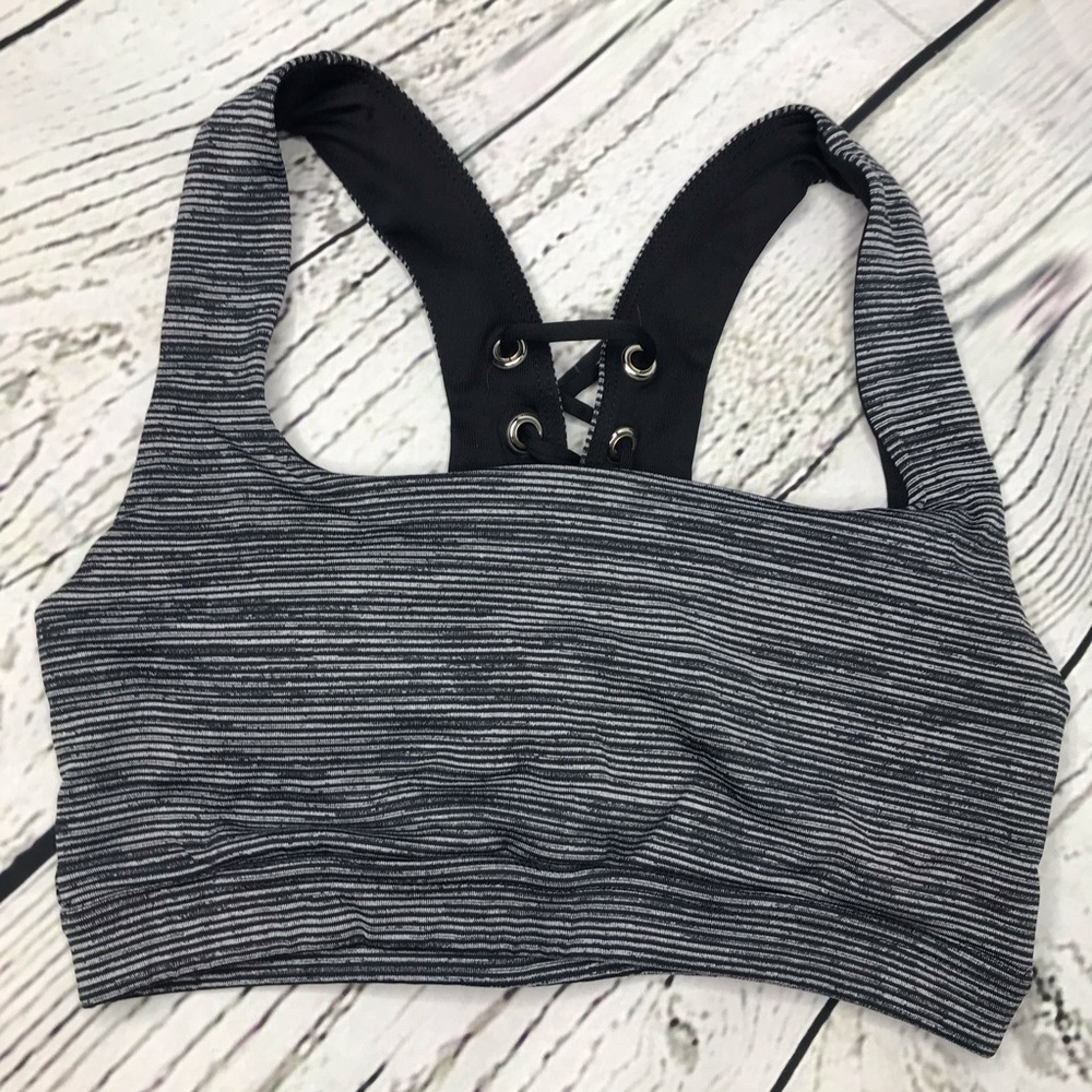 NWOT tie-back sports bra
